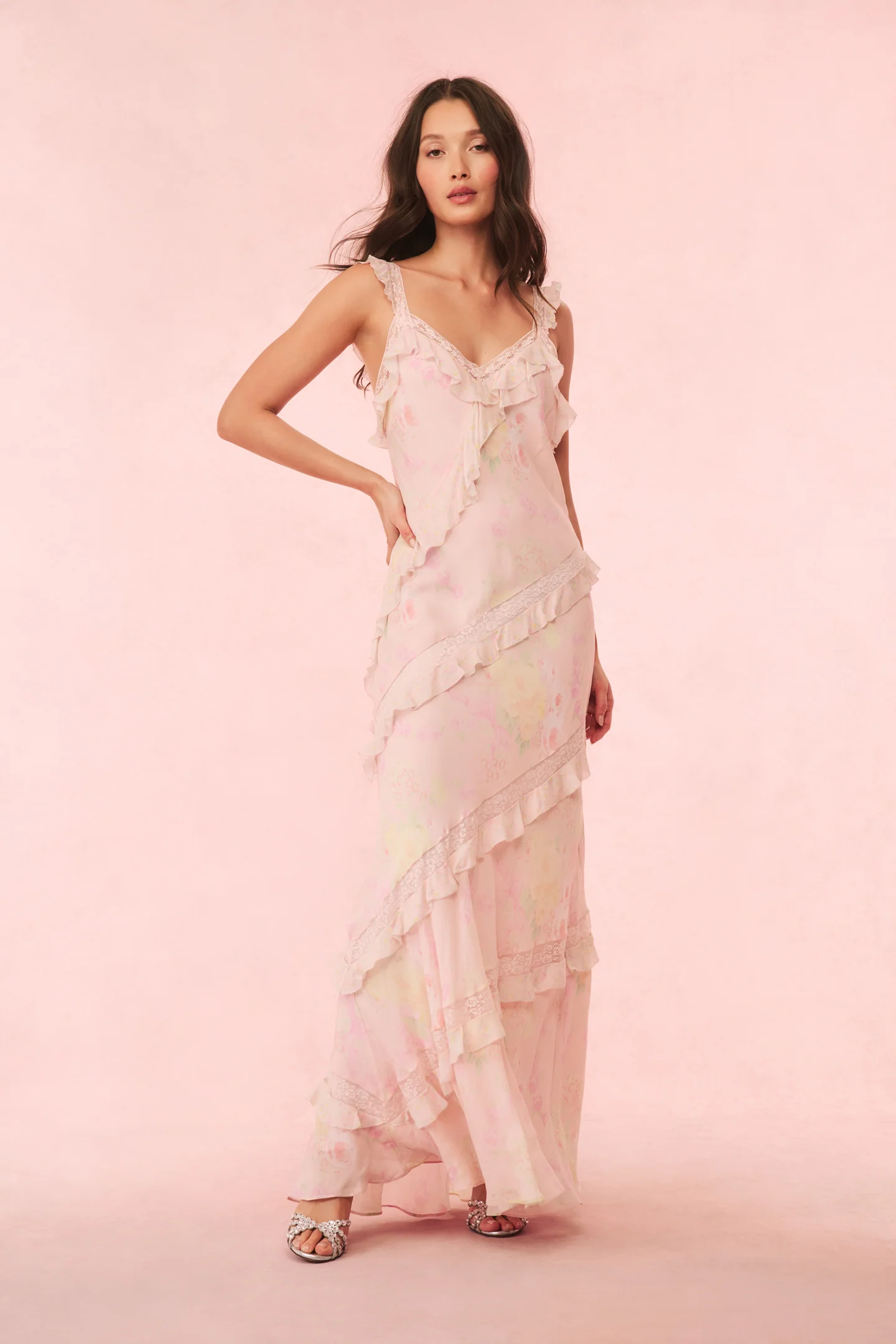 Radiance Floral Ruffle Maxi Dress - Mymoui